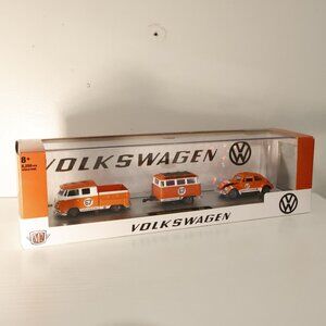 M2 Machines 1960 VW Double Cab Truck USA Model & 1967 VW Beetle Deluxe